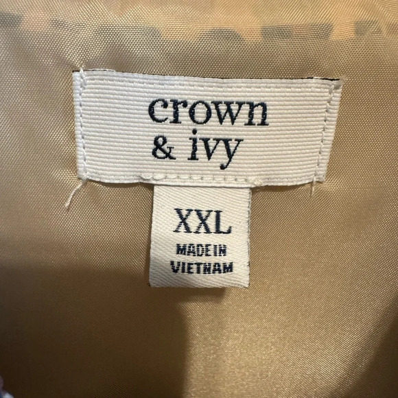 Crown and Ivy Puffer Animal Print Vest Sleeveless Sz L - Picture 5 of 10